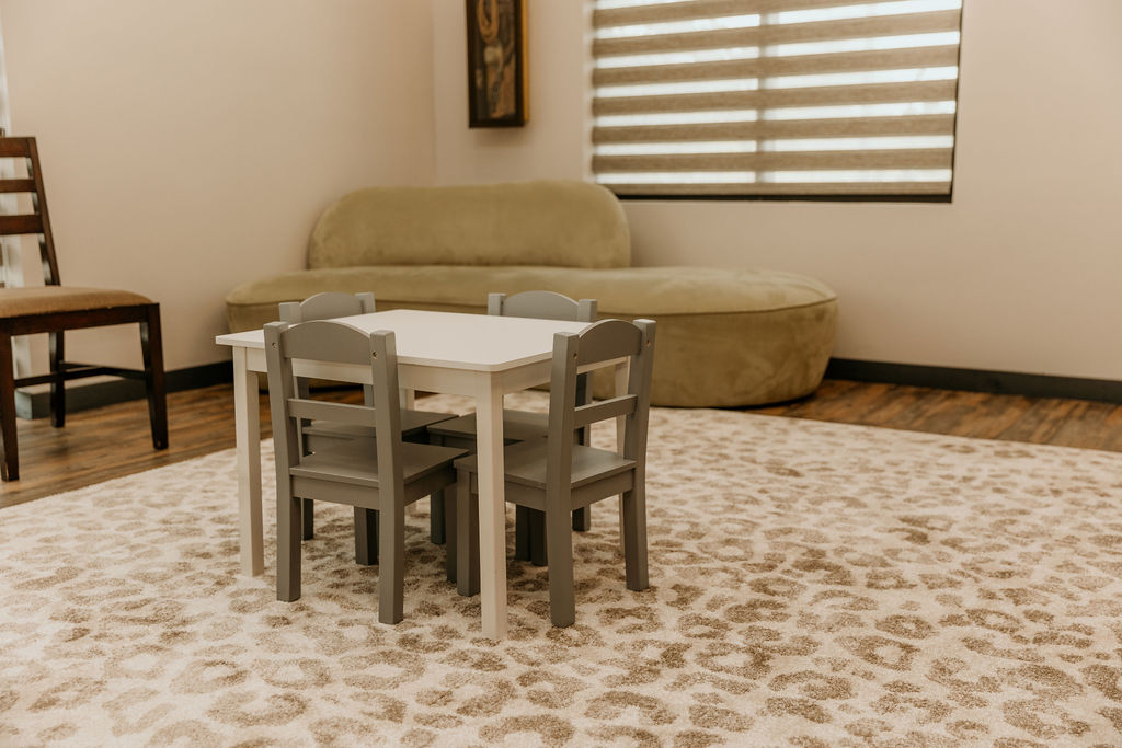 southern-smiles-interior-8